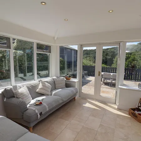 Wagtails * 惠特比