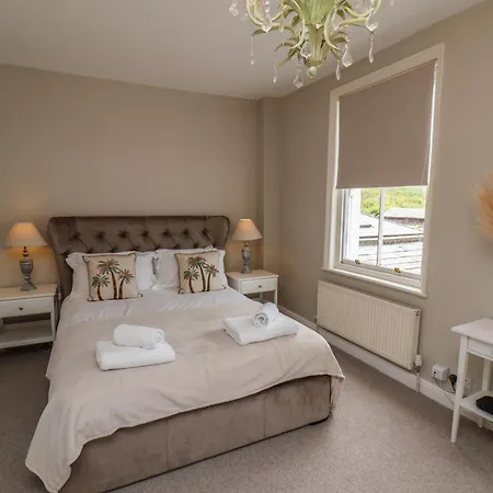 Wagtails * 惠特比